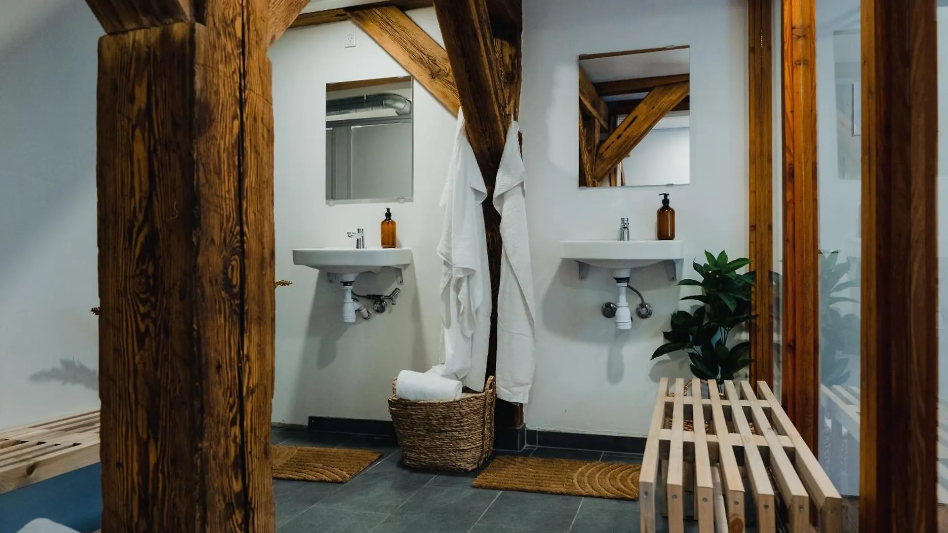 Vandrerhjem Capsule Hotel Nyhavn63 København