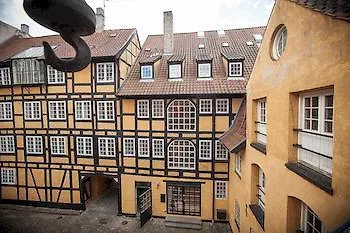 Capsule Hotel Nyhavn63 København Danmark